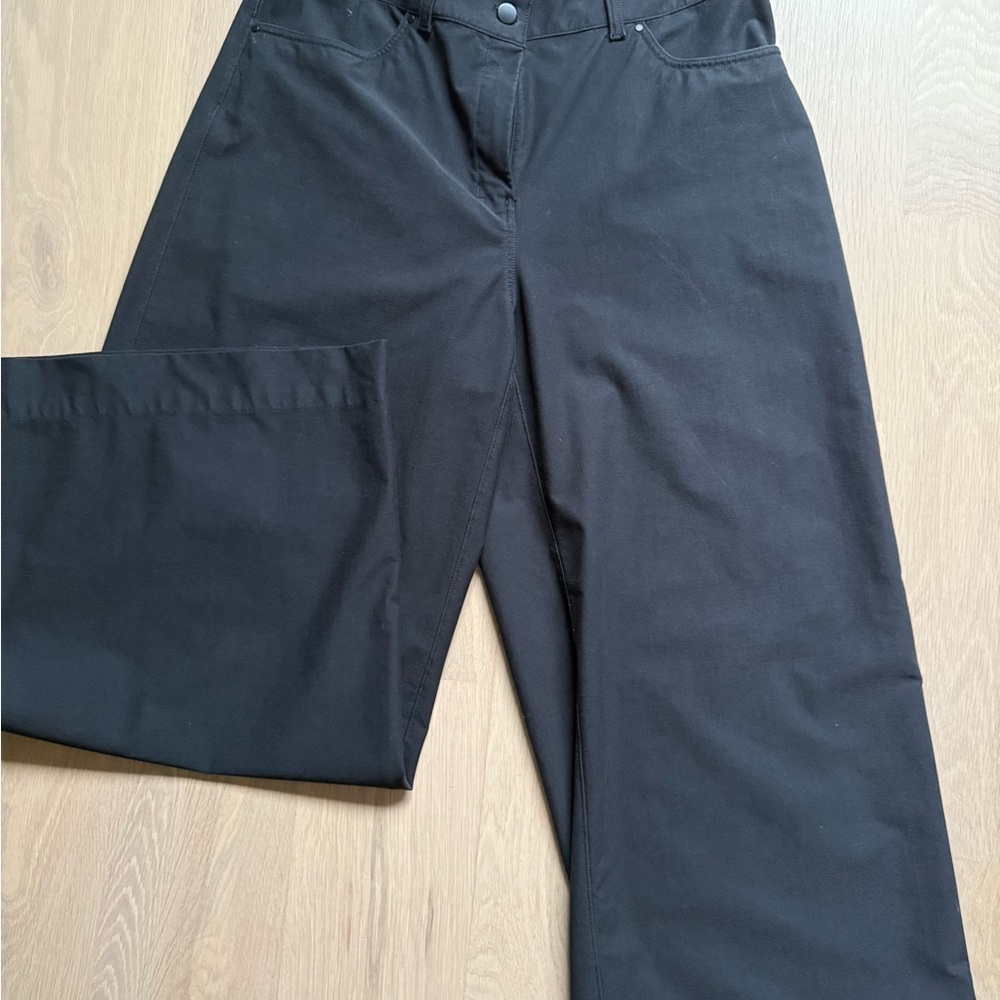 SOLD-Lululemon Athletica City Sleek Utilitech X-Wide Leg Black Trousers